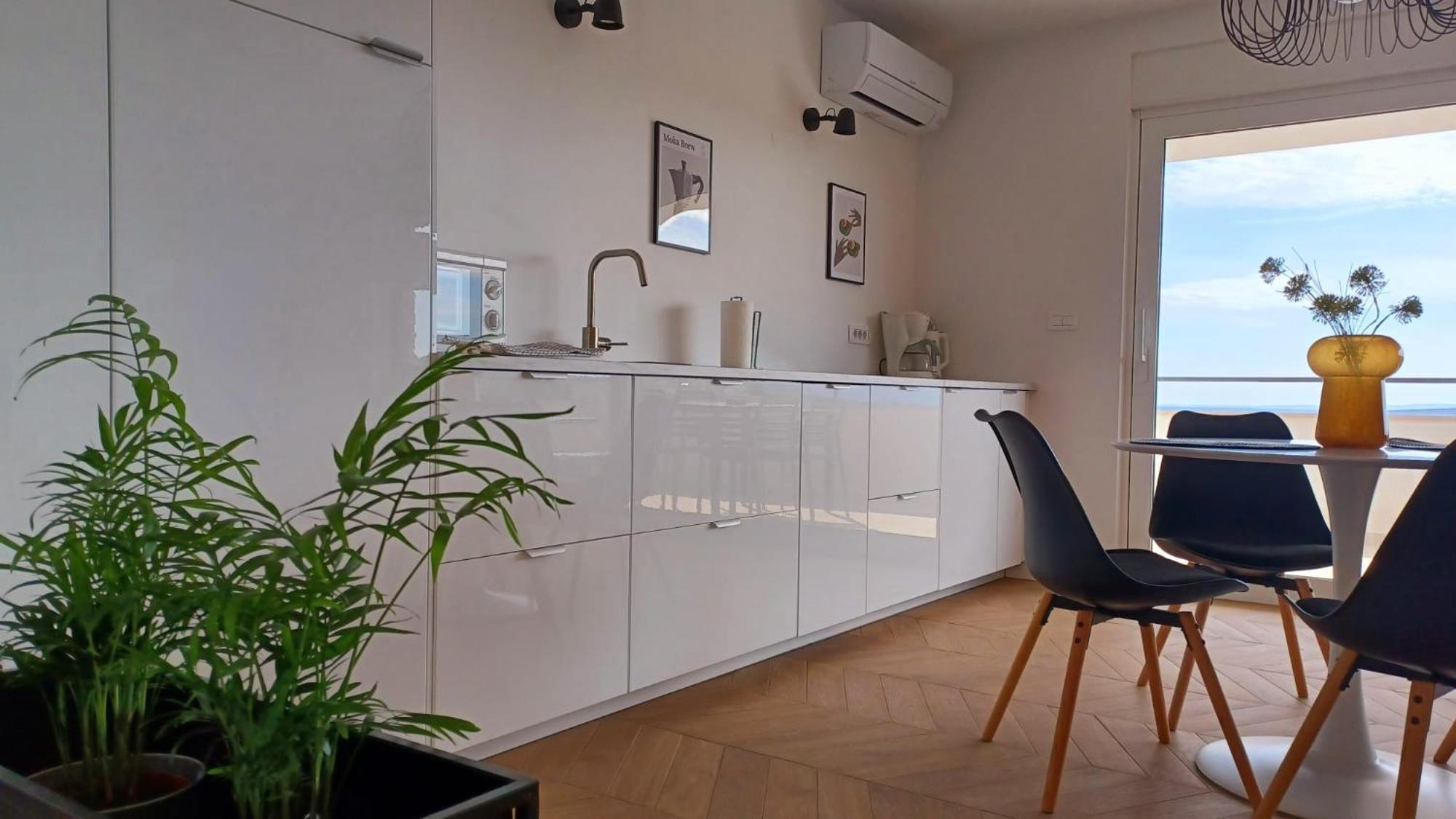 Sea View Apartments Ivana Krk Town Exterior photo